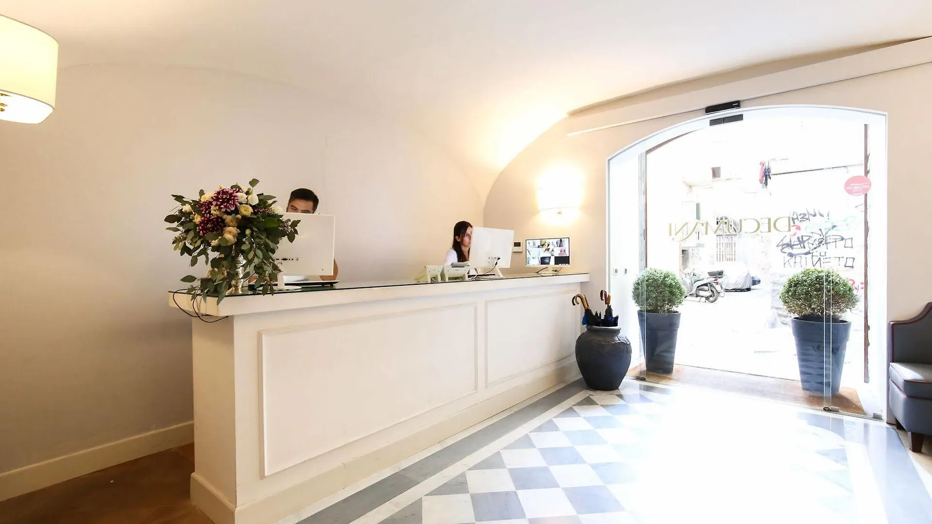 Palazzo Riario Sforza Hotel Naples