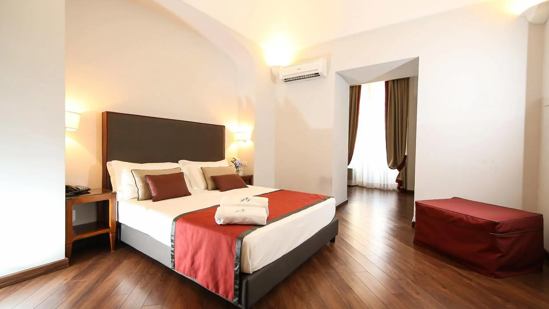 Palazzo Riario Sforza Hotel Naples 4*,  Italy