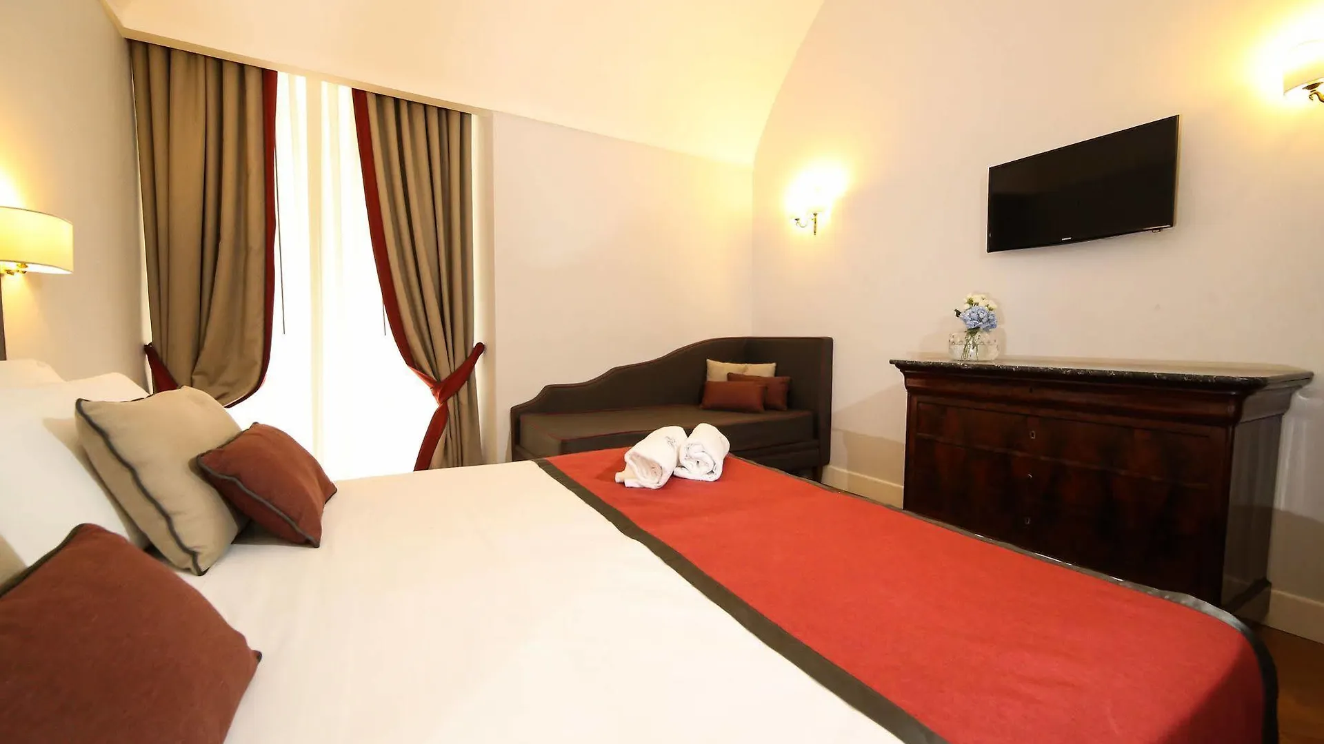 Hotel Palazzo Riario Sforza Napoli Italia