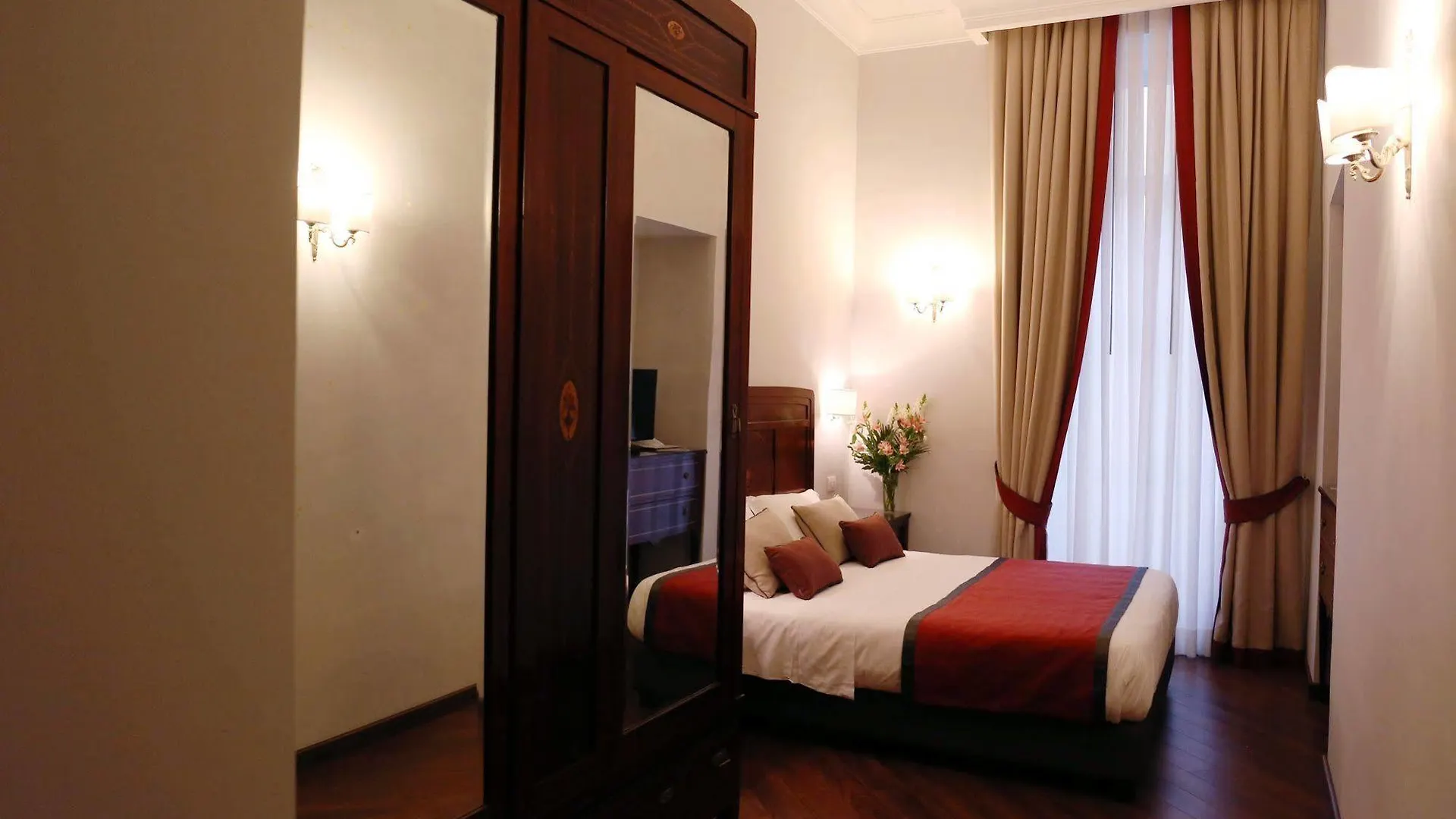 Hotel Palazzo Riario Sforza Napoli